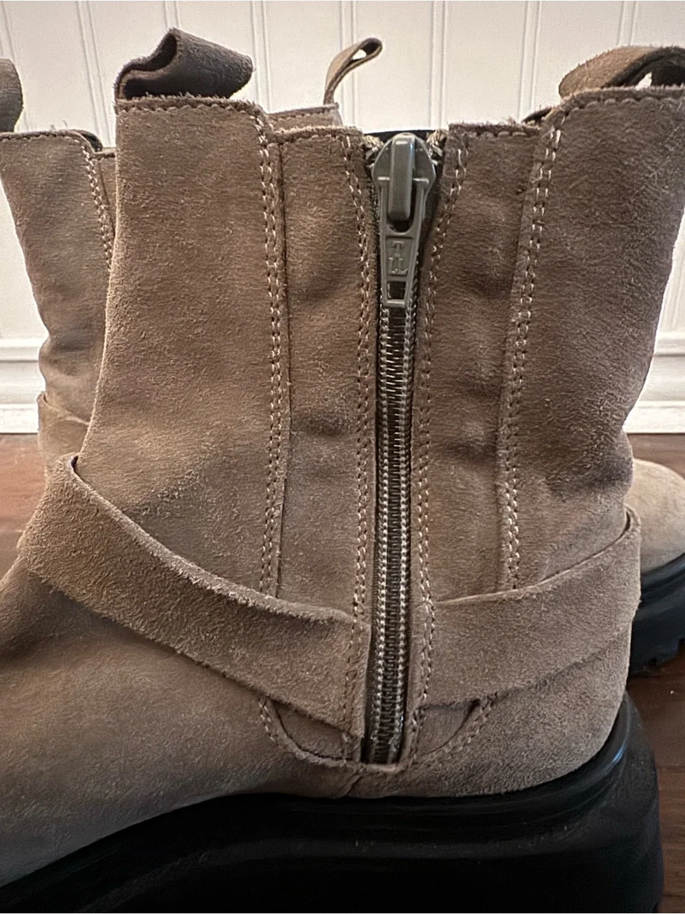 Pilcro Anthropologie Taupe Moto Suede Ankle Boots Chunky Lug Sole Size 37